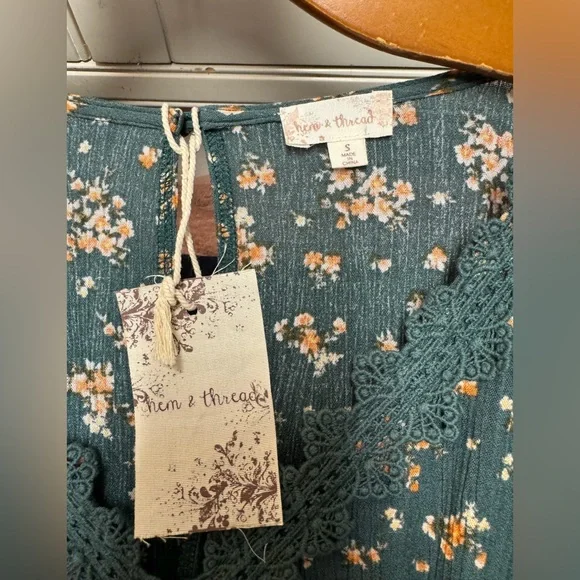 NWT Hem and Thread Long Sleeve Floral Midi Flare Dress with Eyelet Lace Trim - Picture 2 of 8